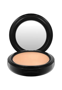 Poudre fixatrice